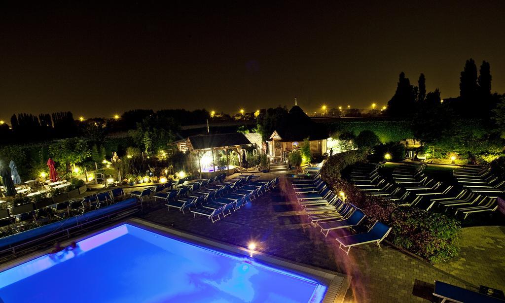 Hotel Thermen デイルベーク エクステリア 写真